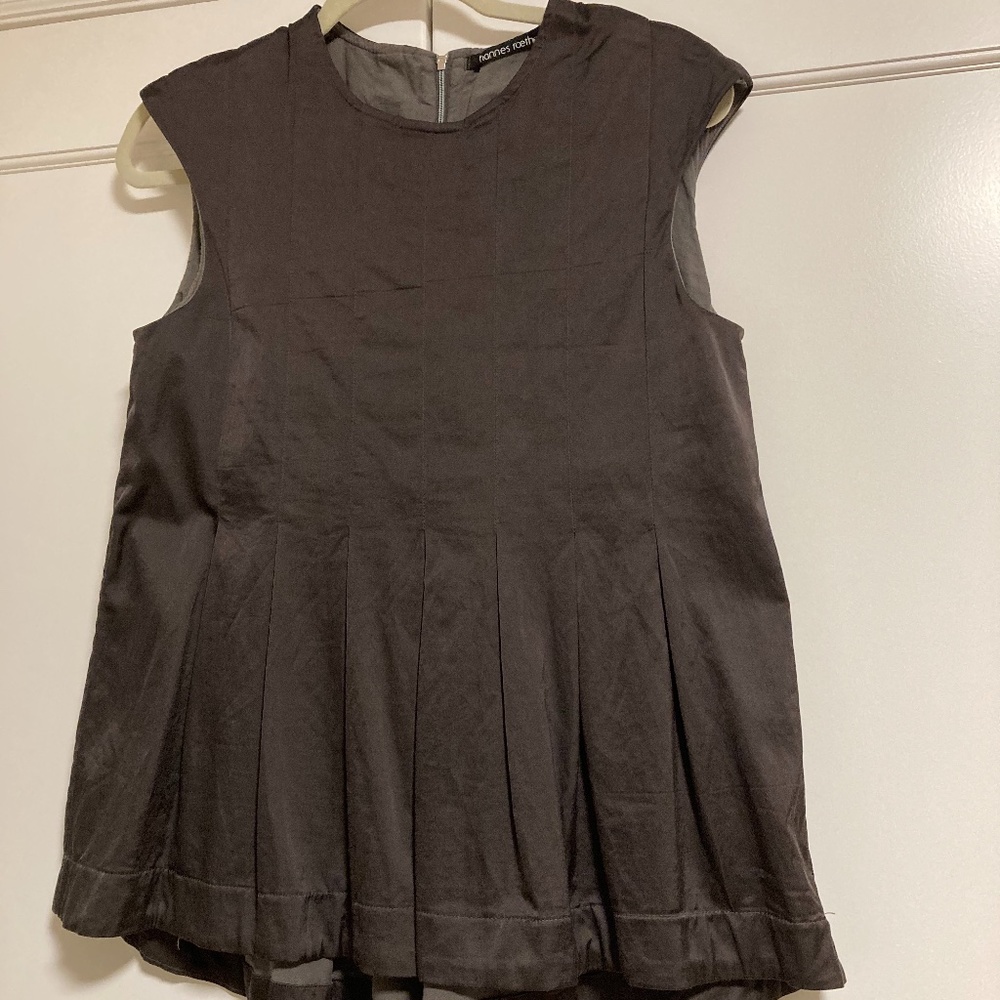 Hannes Roether sleeveless top